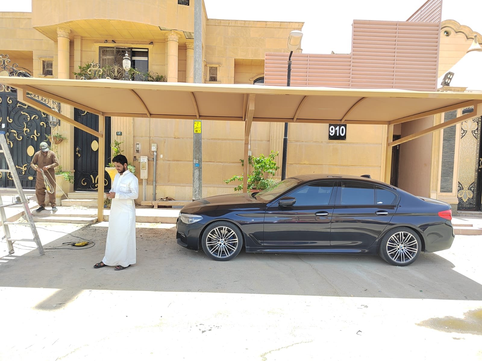 ترکیب مظلات سيارات الرياض