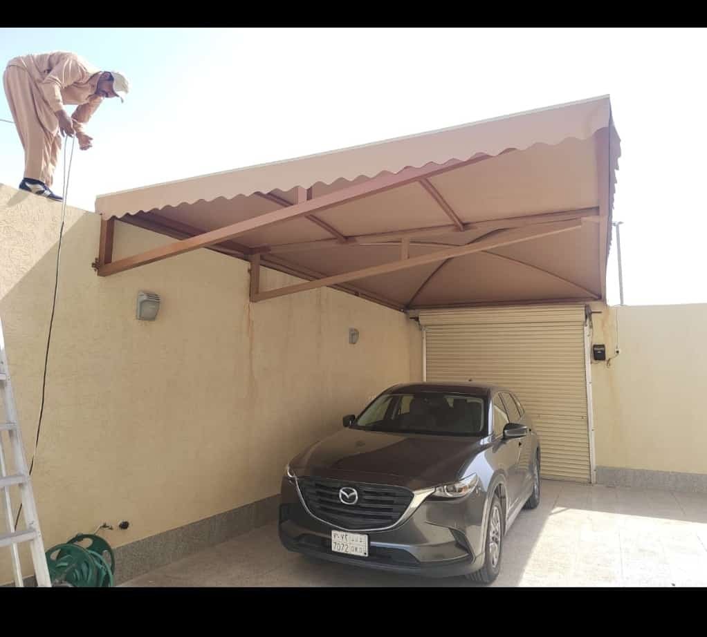 مظلات سيارات جاهزة مظلات سيارات خارجية